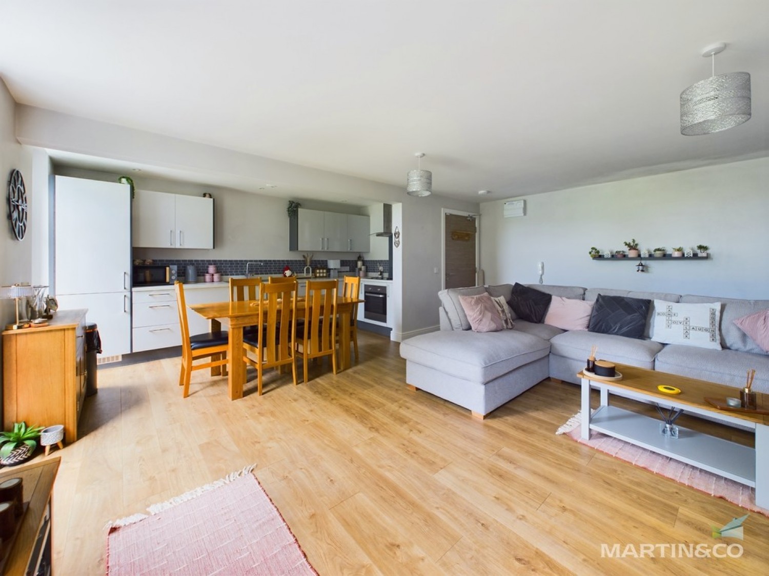 2 bedroom Flat for Sale Apartment 2 Miller House, 2a Church Road