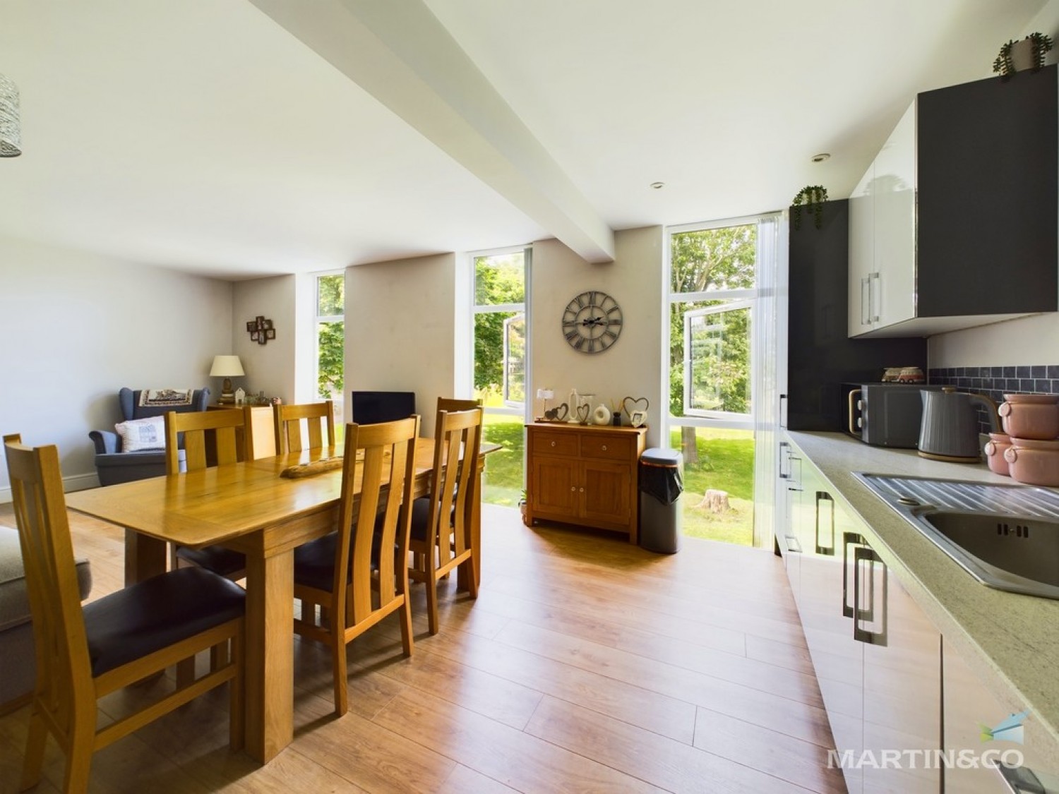 2 bedroom Flat for Sale Apartment 2 Miller House, 2a Church Road