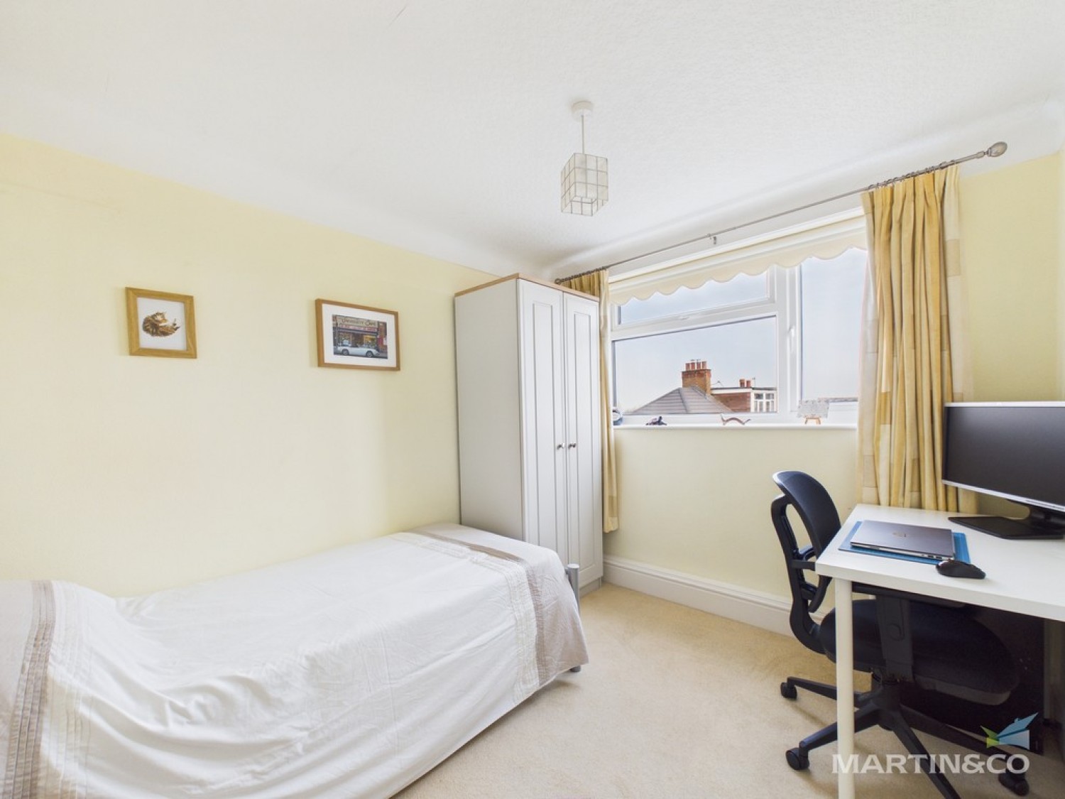 3 bedroom Flat for Sale Shalem Court, Higher Bebington