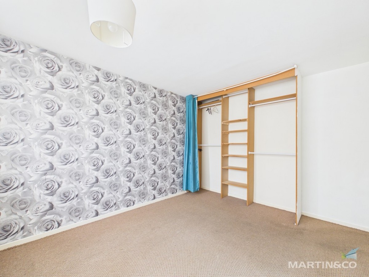 Leeswood Road, Woodchurch