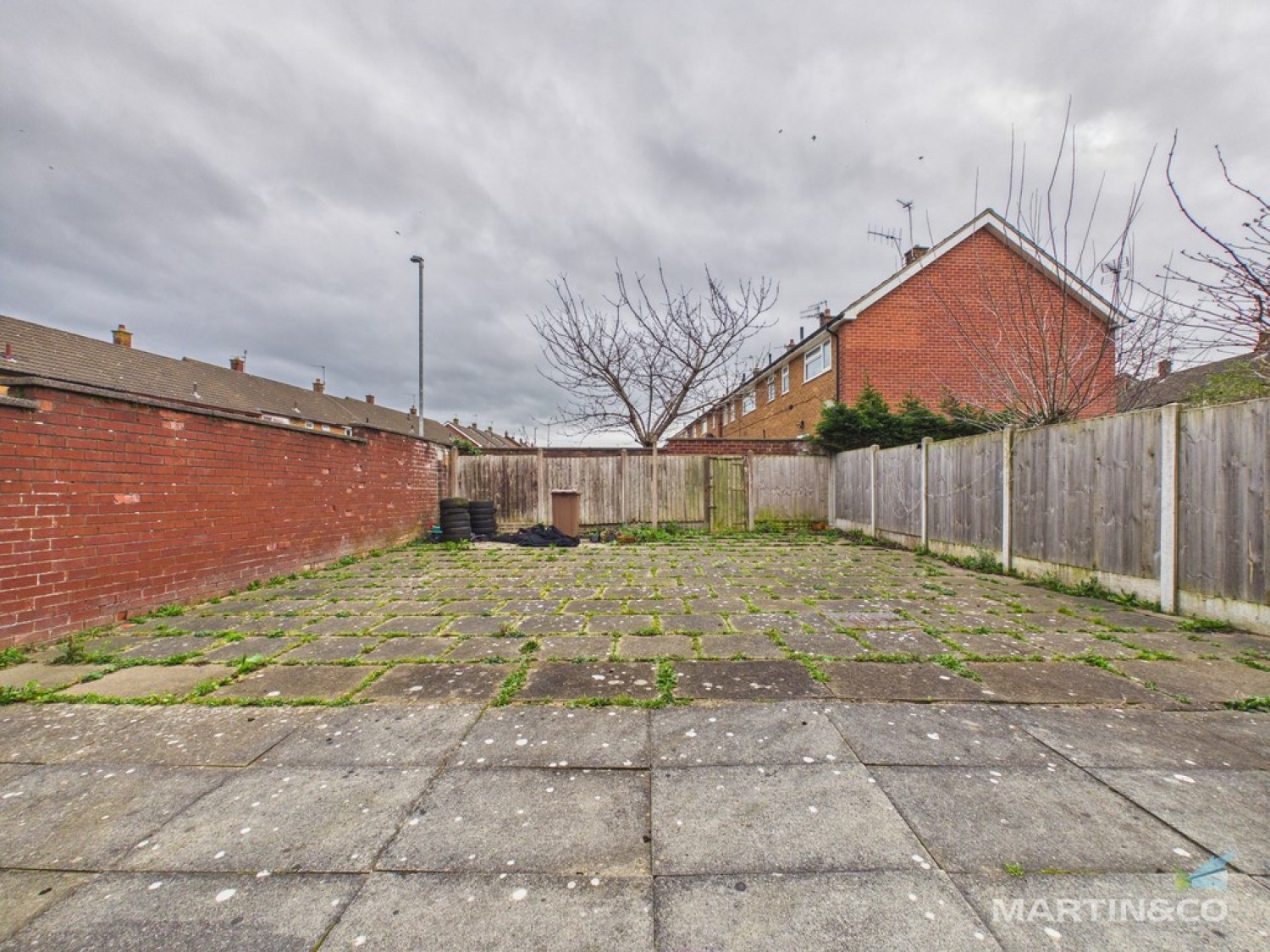 3 bedroom House for Sale Leeswood Road, Woodchurch