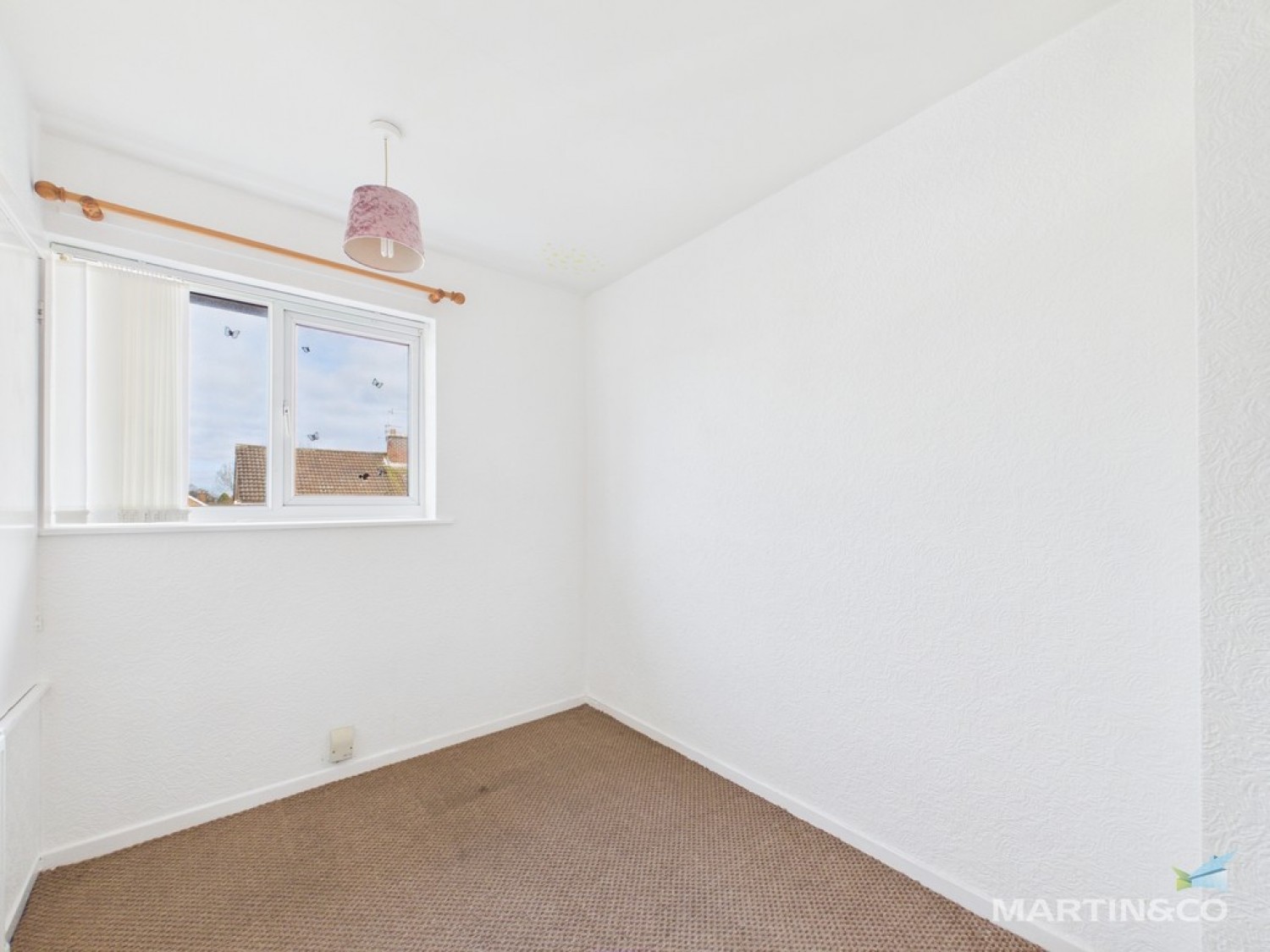 3 bedroom House for Sale Leeswood Road, Woodchurch