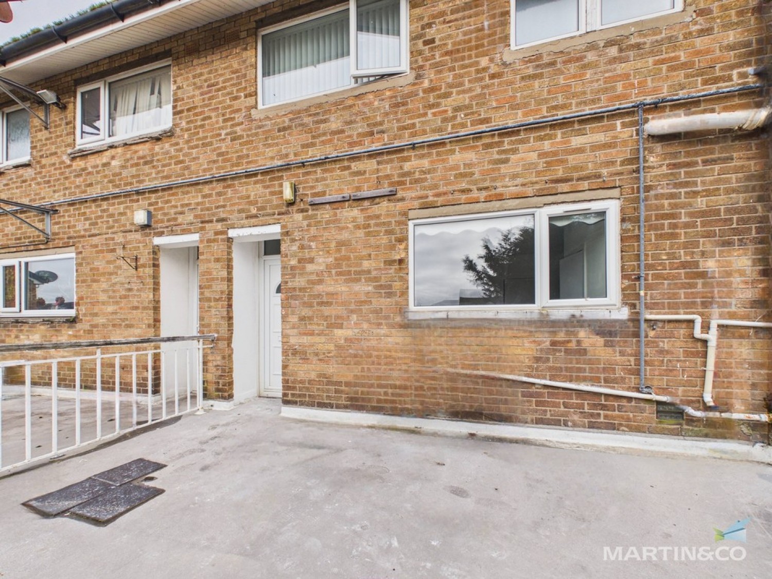 2 bedroom Flat for Letting Pasture Road , Moreton
