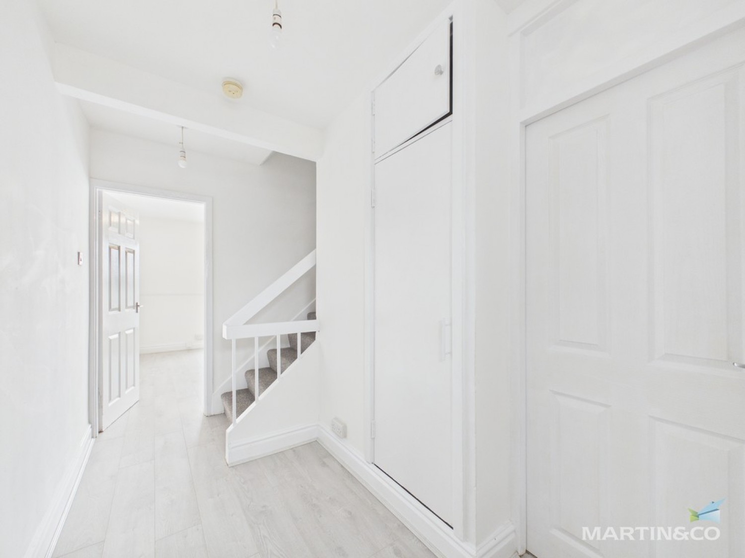 2 bedroom Flat for Letting Pasture Road , Moreton