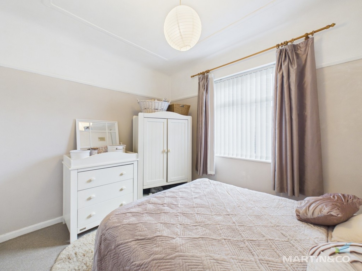 2 bedroom Bungalow for Sale St Michaels Grove, Moreton, Wirral