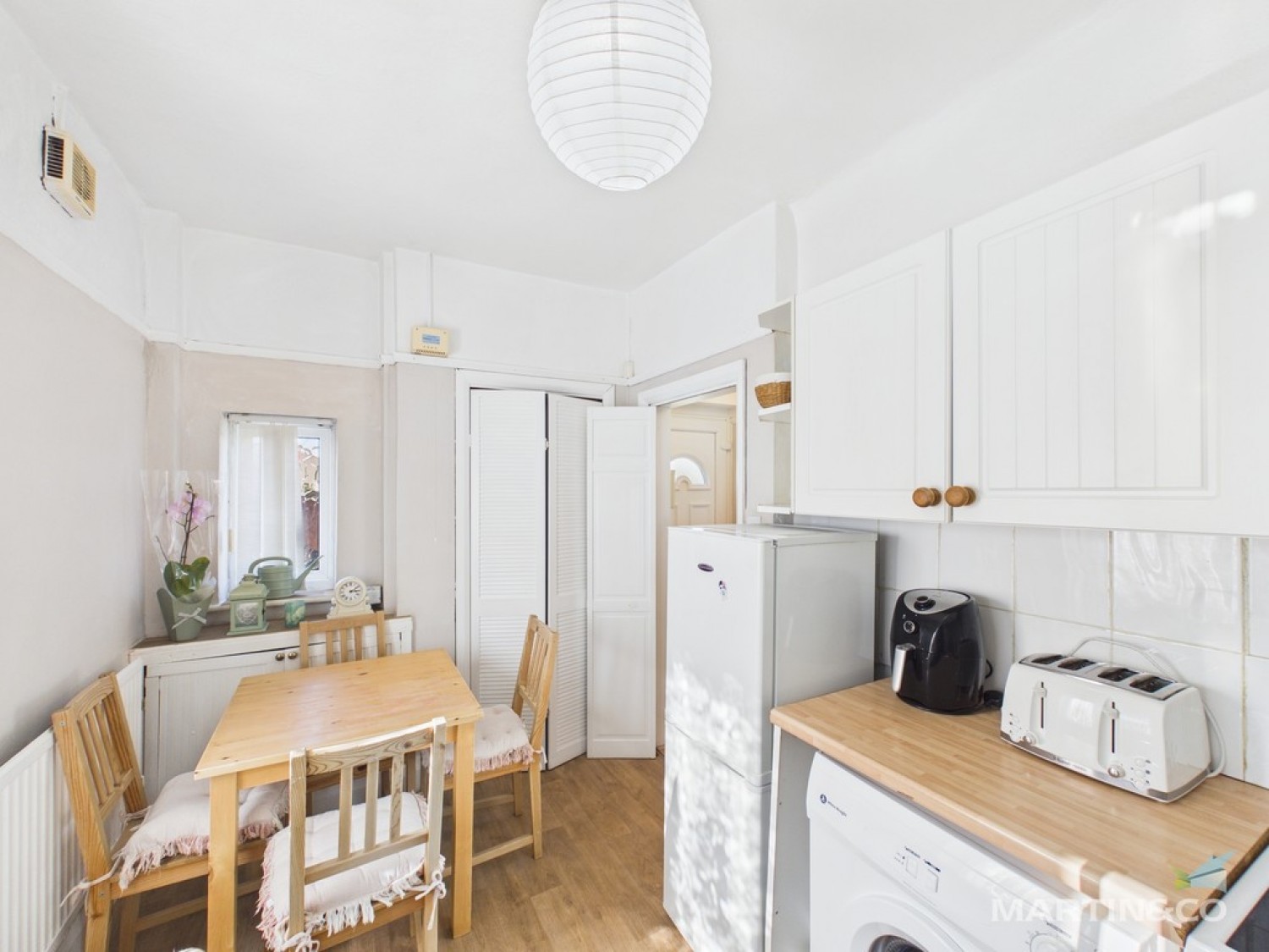 2 bedroom Bungalow for Sale St Michaels Grove, Moreton, Wirral