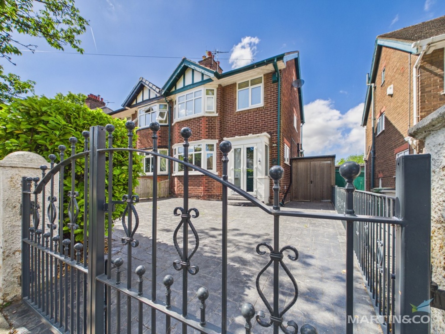 3 bedroom House for Sale Higher Bebington, Wirral, Merseyside