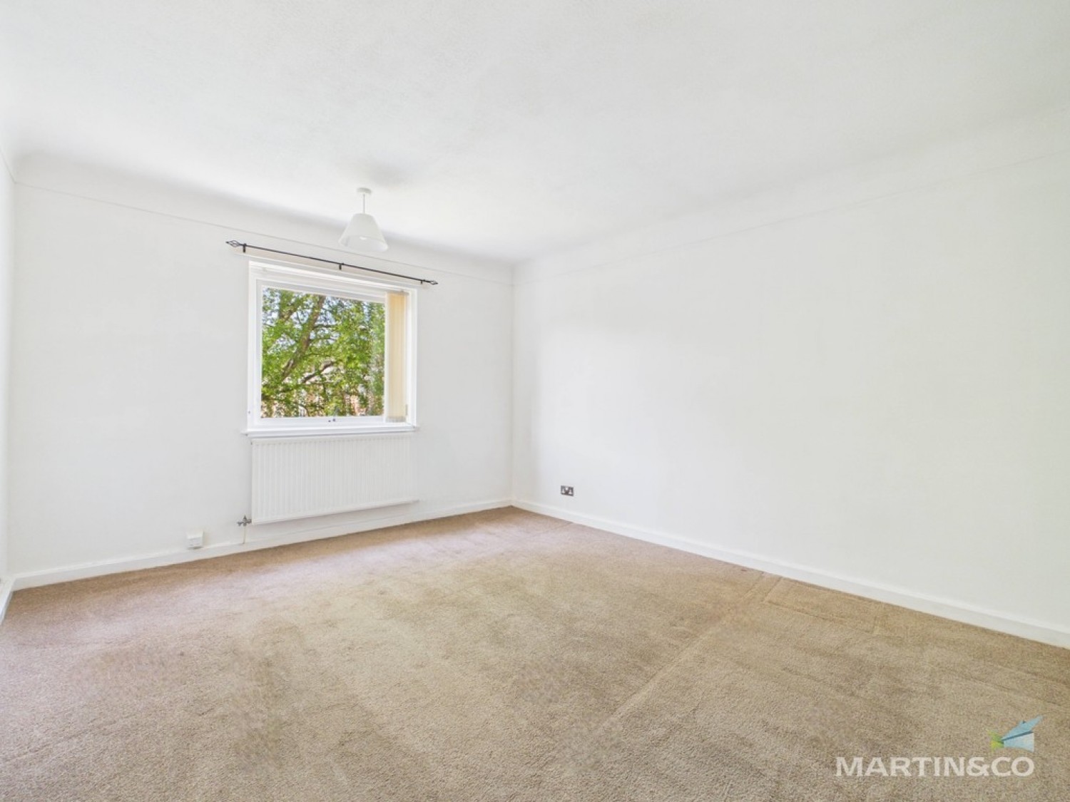 2 bedroom Flat for Letting Bidston Court , Prenton