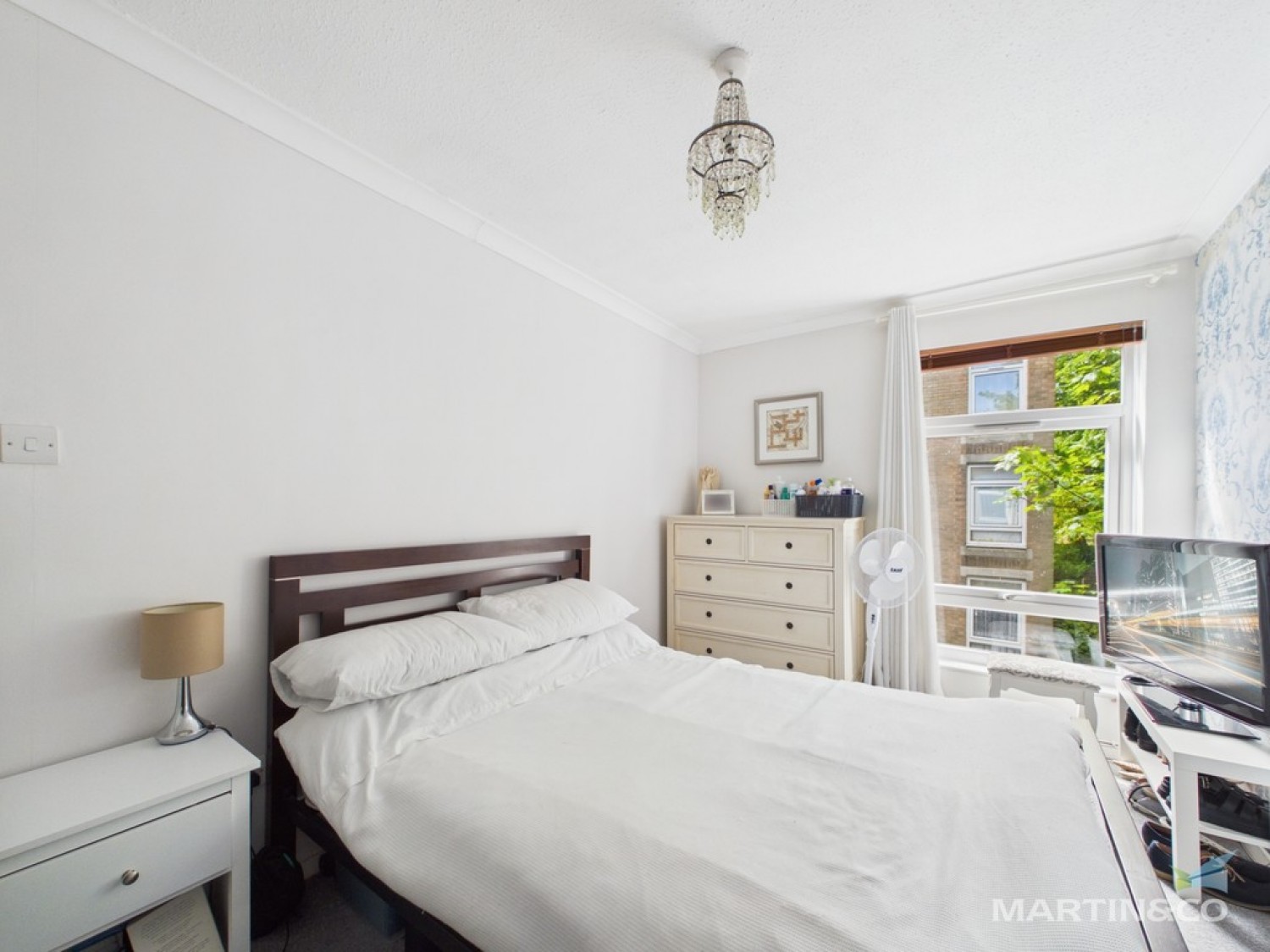 2 bedroom Flat for Sale Oxton, Wirral, Merseyside