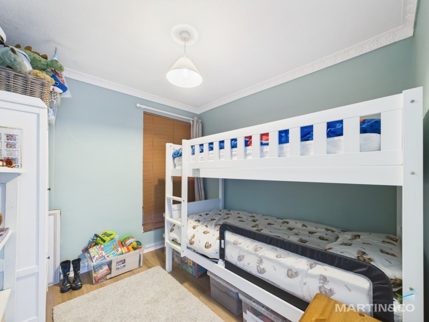 2 bedroom Flat for Sale Oxton, Wirral, Merseyside