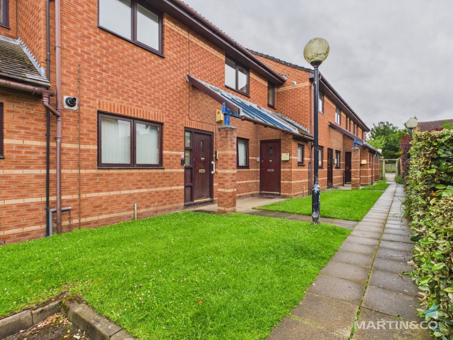 2 bedroom Flat for Sale Elm Grove, Hoylake