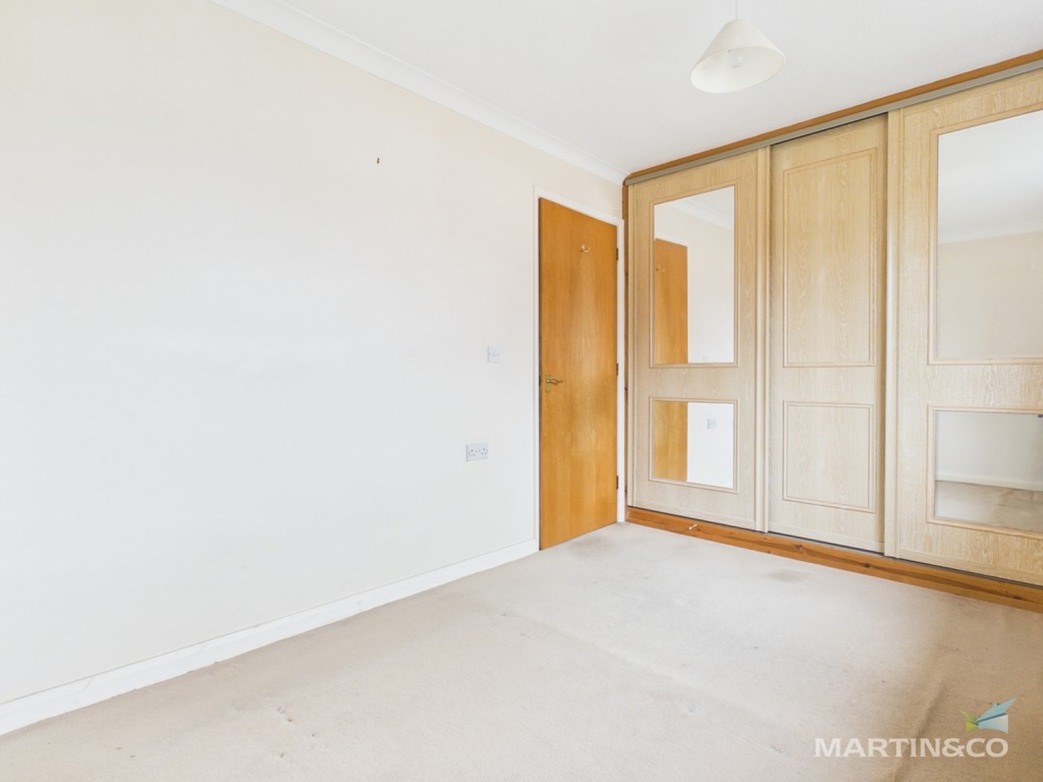 2 bedroom Flat for Sale Elm Grove, Hoylake