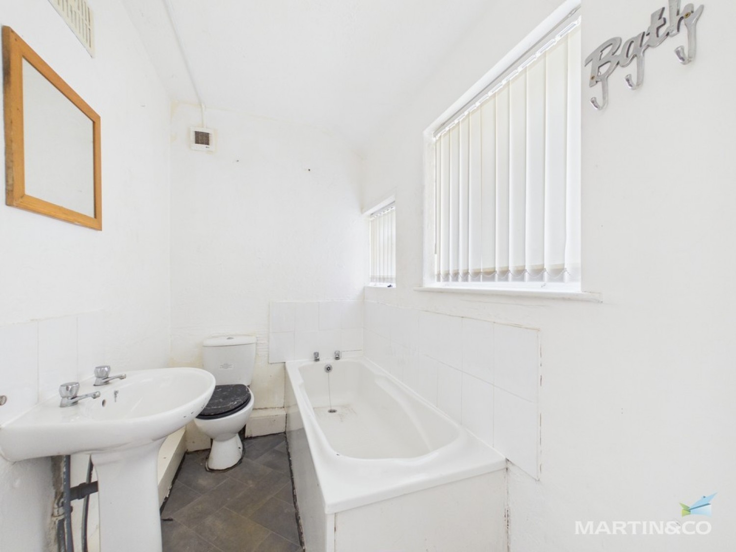 2 bedroom House for Sale Holt Hill, Birkenhead CH41 9DH