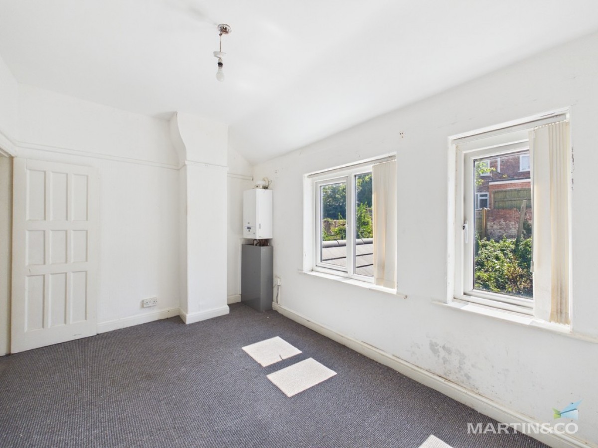 Holt Hill, Birkenhead CH41 9DH