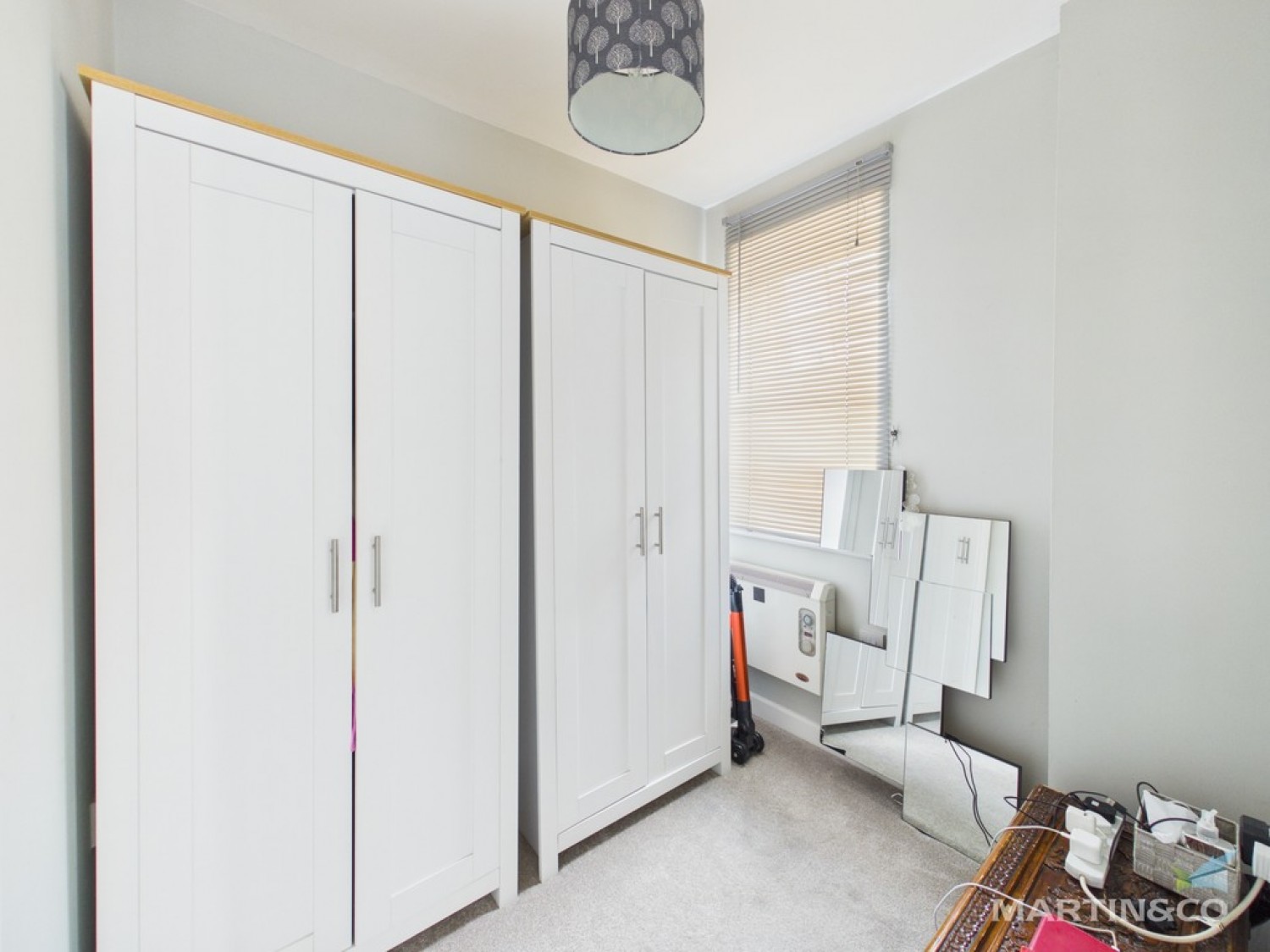 2 bedroom Flat for Sale Eastham, Wirral, Merseyside