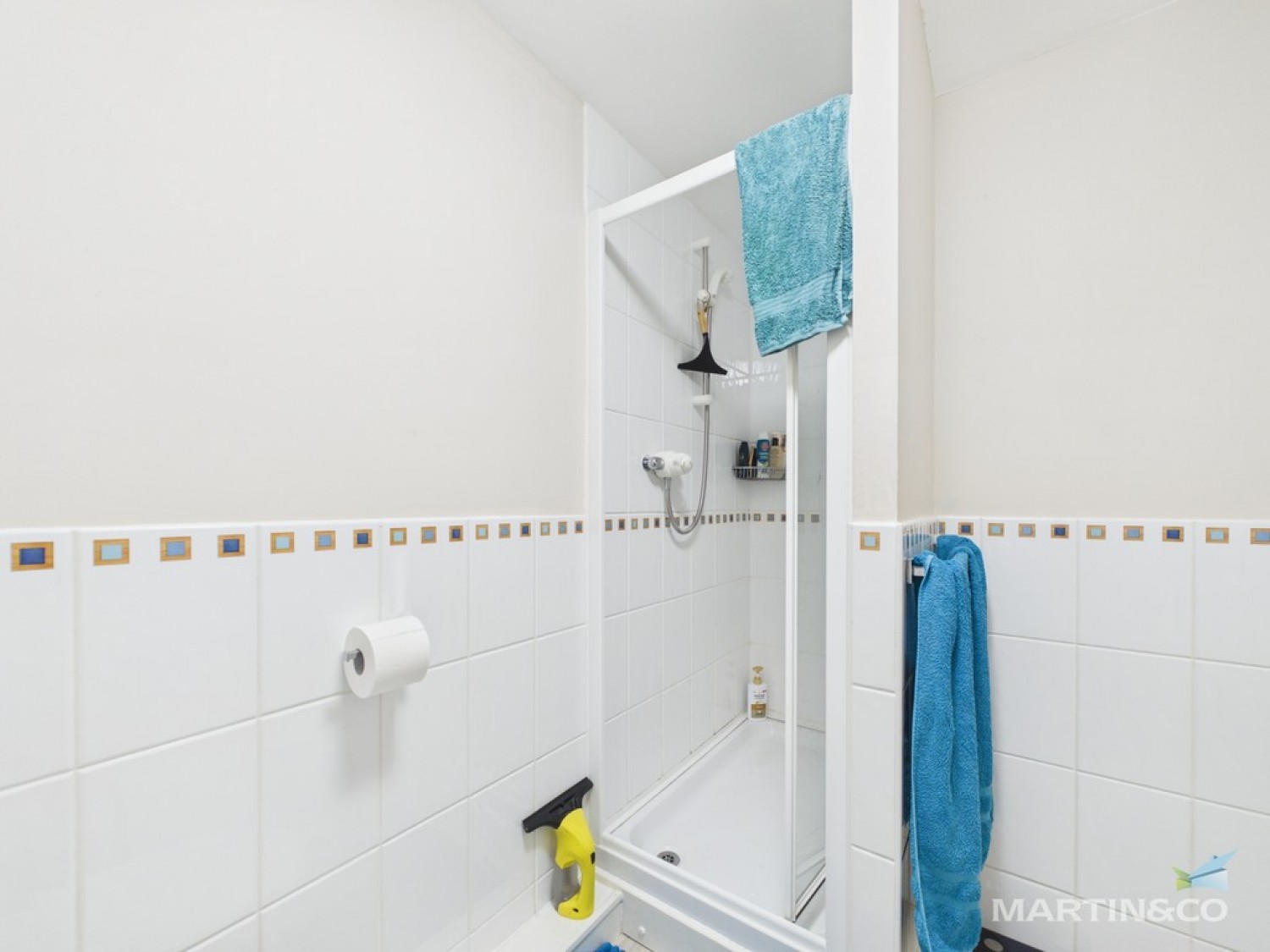 2 bedroom Flat for Sale Eastham, Wirral, Merseyside