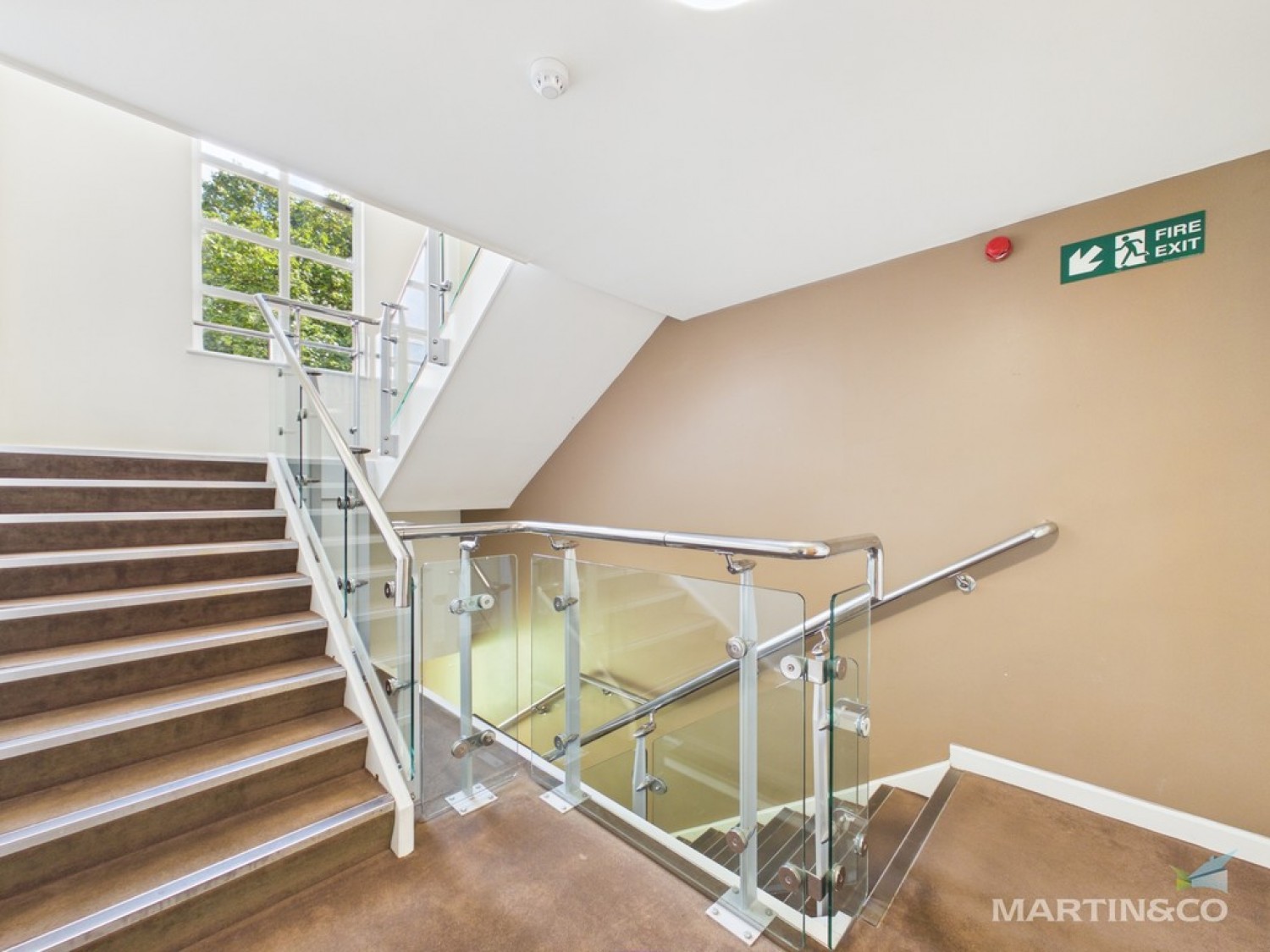 2 bedroom Flat for Sale Eastham, Wirral, Merseyside