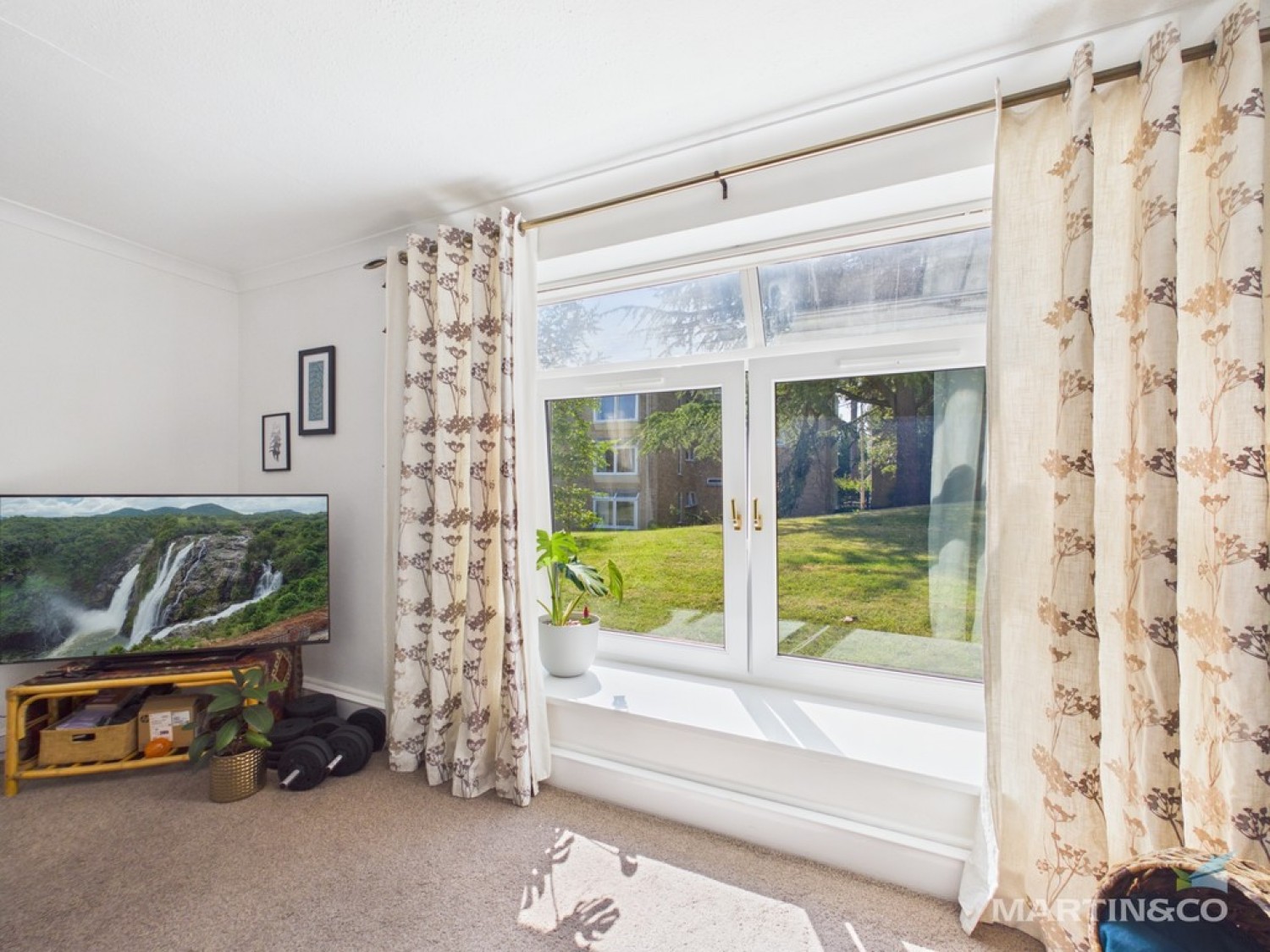 1 bedroom Flat for Sale Bebington, Wirral, Merseyside