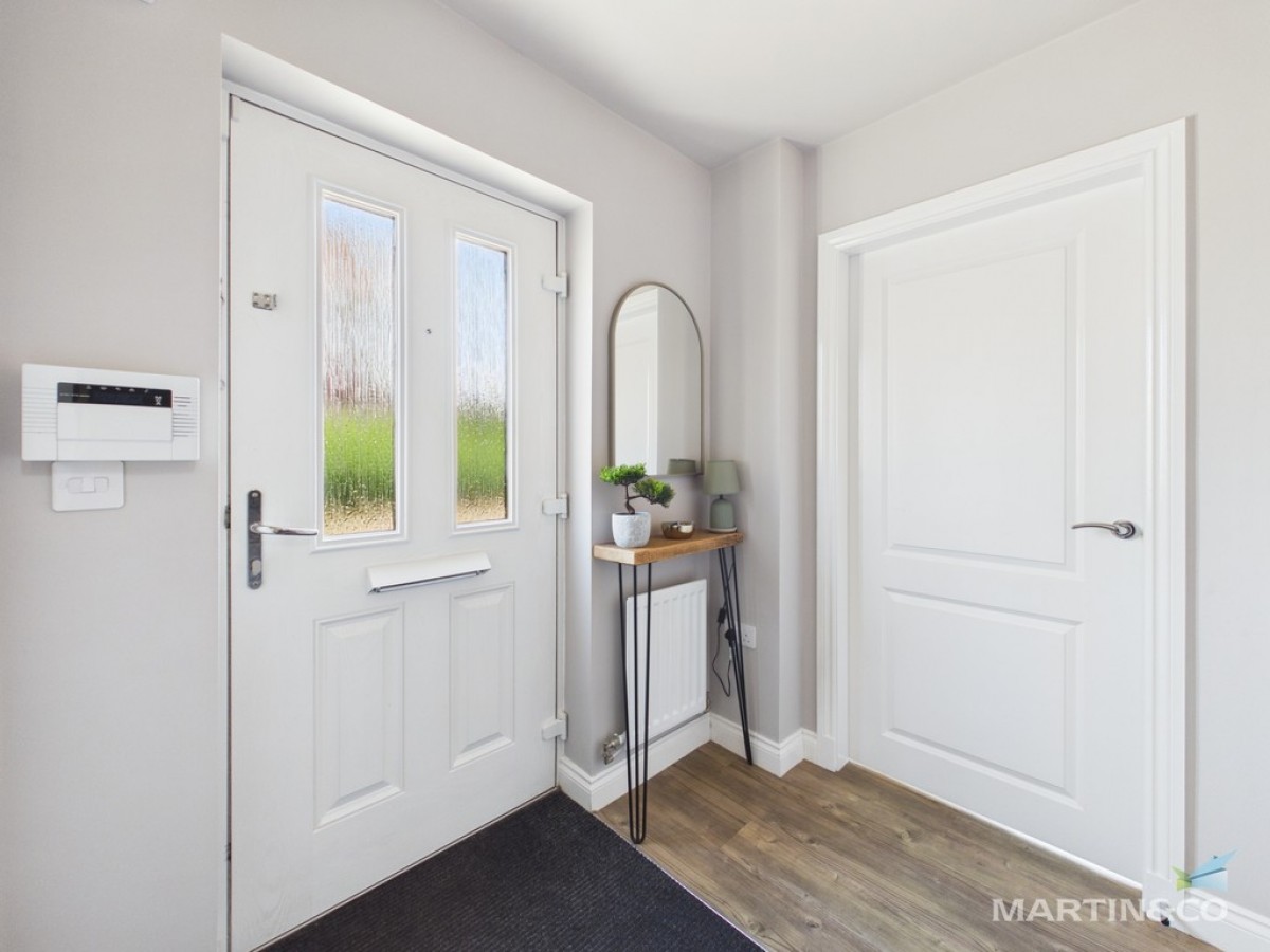 Barrel Court, Hooton