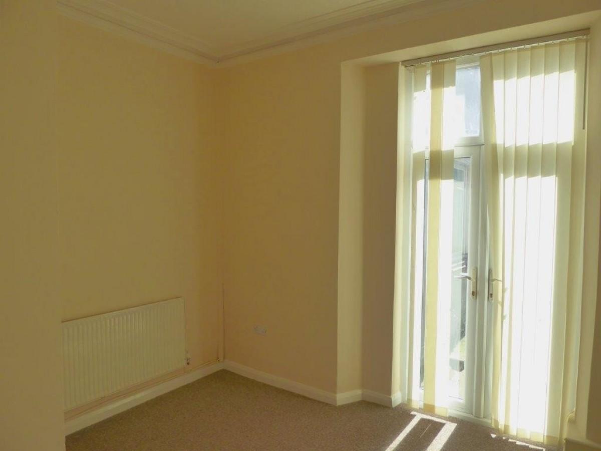 Caerau Road, Ground Floor