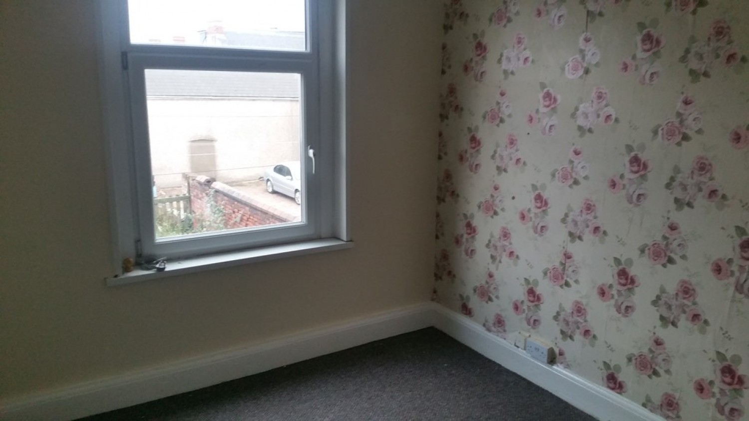 3 bedroom House for Letting Corporation Road, Newport
