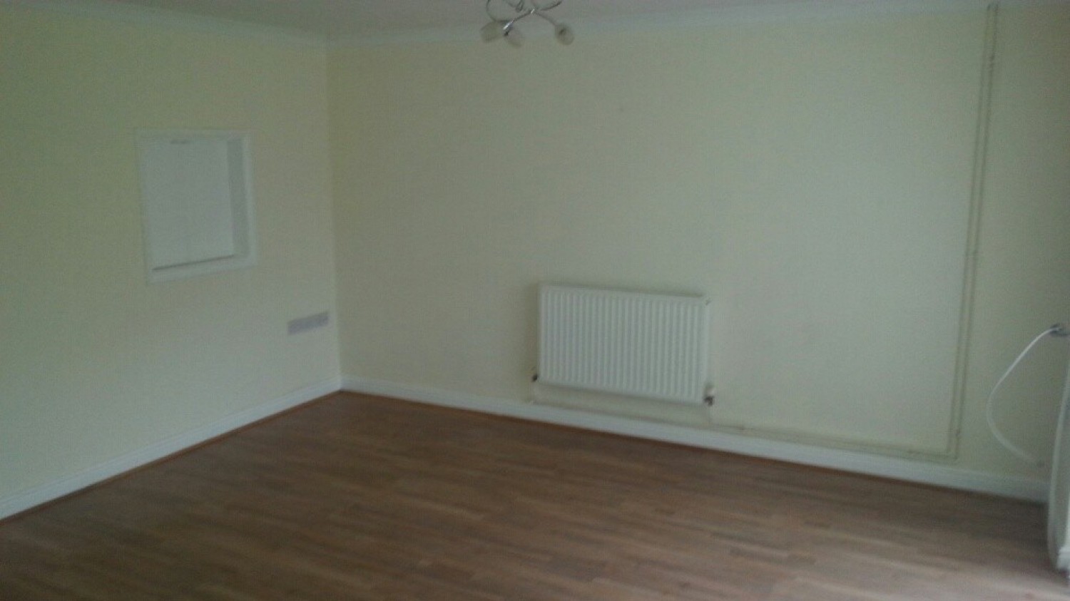 3 bedroom House for Sale Cwrt Y Babell, Cwmfellinfach