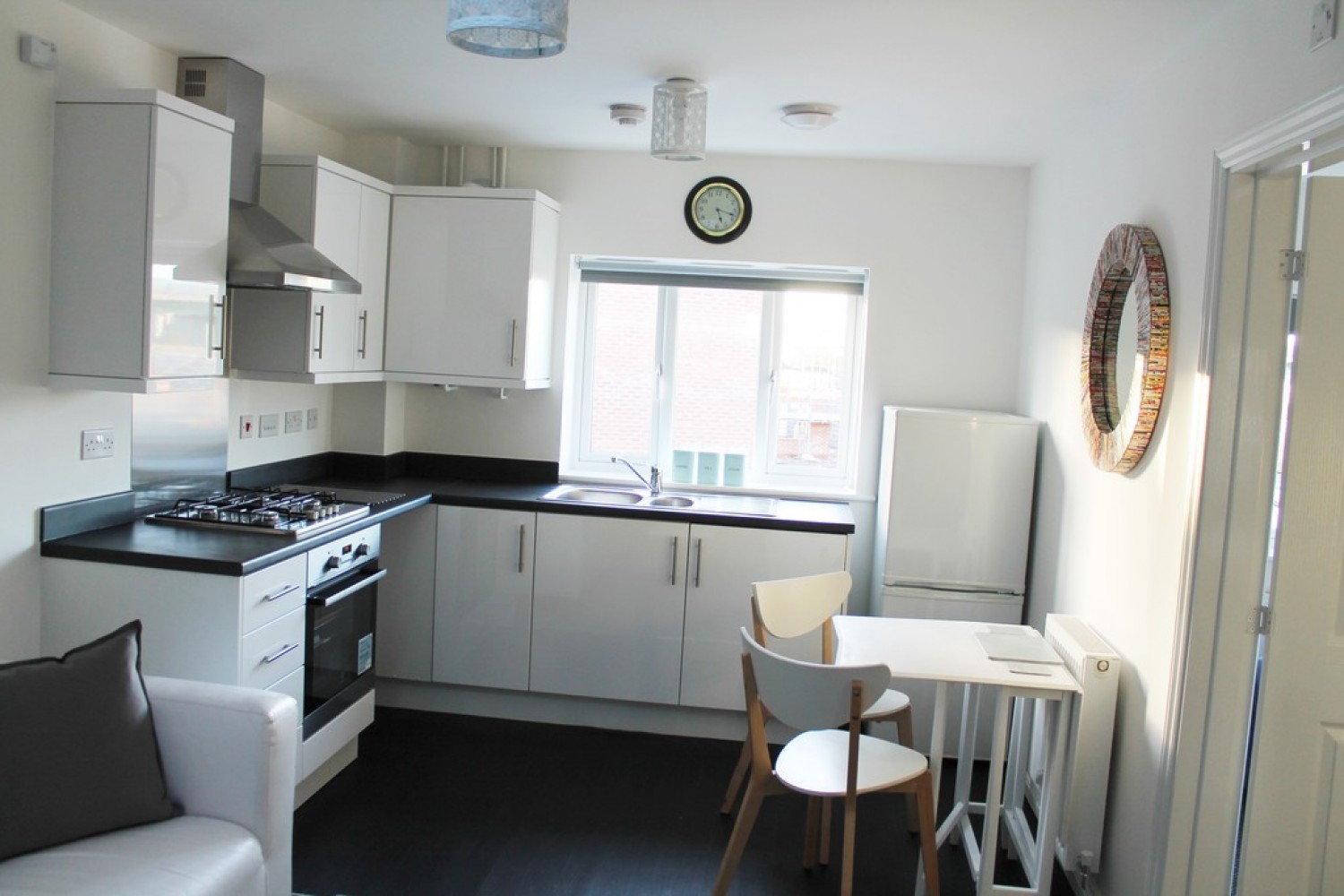 1 bedroom Flat for Letting Lysaght Village, Newport