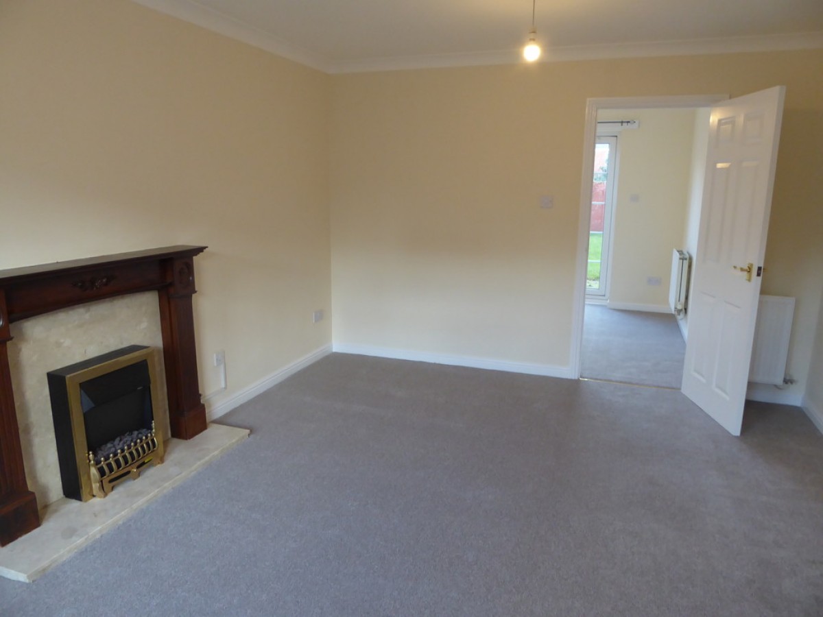 Clipper Close, The Moorings