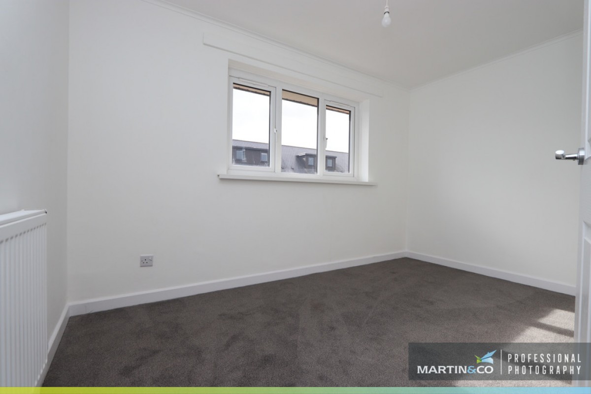 Grove Gardens, Caldicot