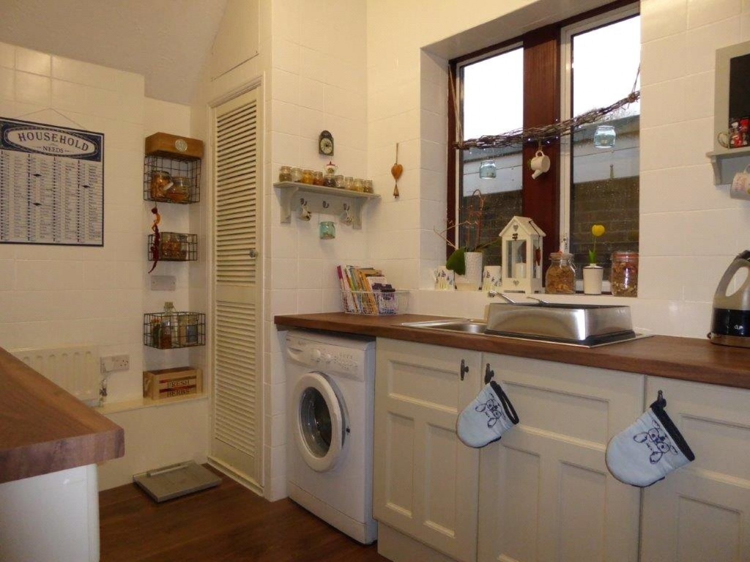 Glanmor Crescent, Beechwood
