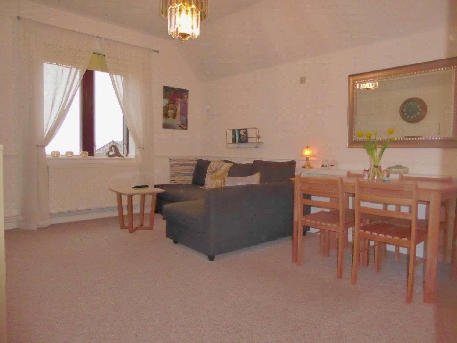 Glanmor Crescent, Beechwood