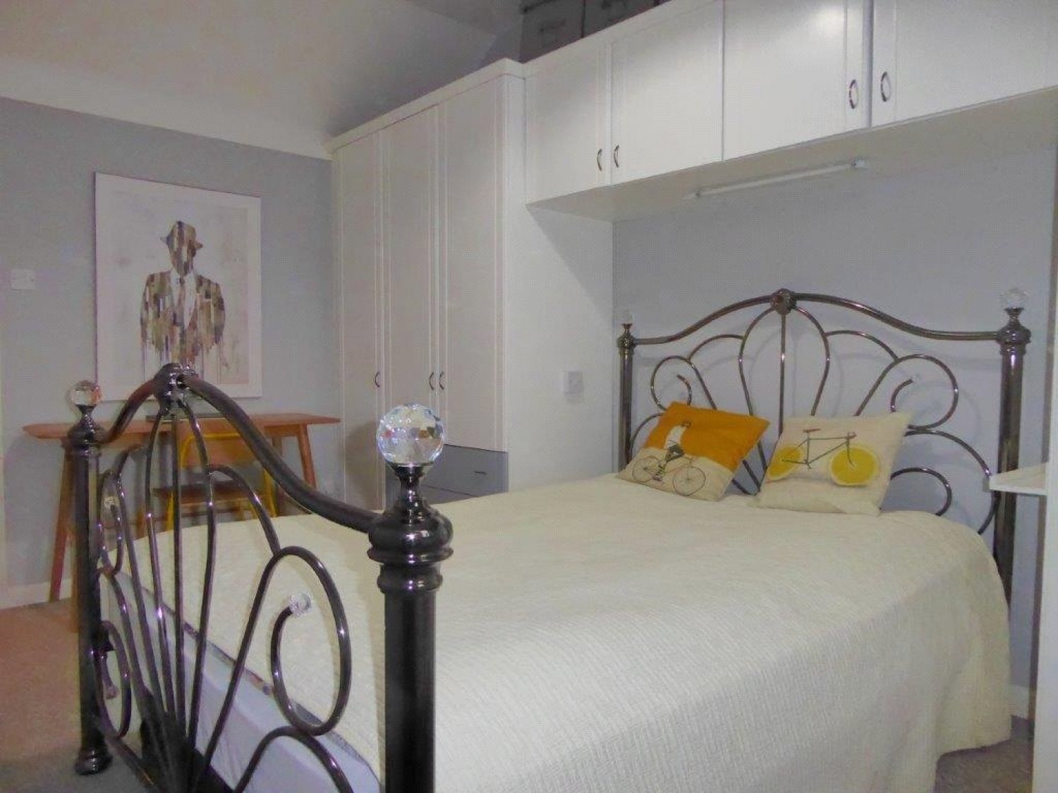 Glanmor Crescent, Beechwood
