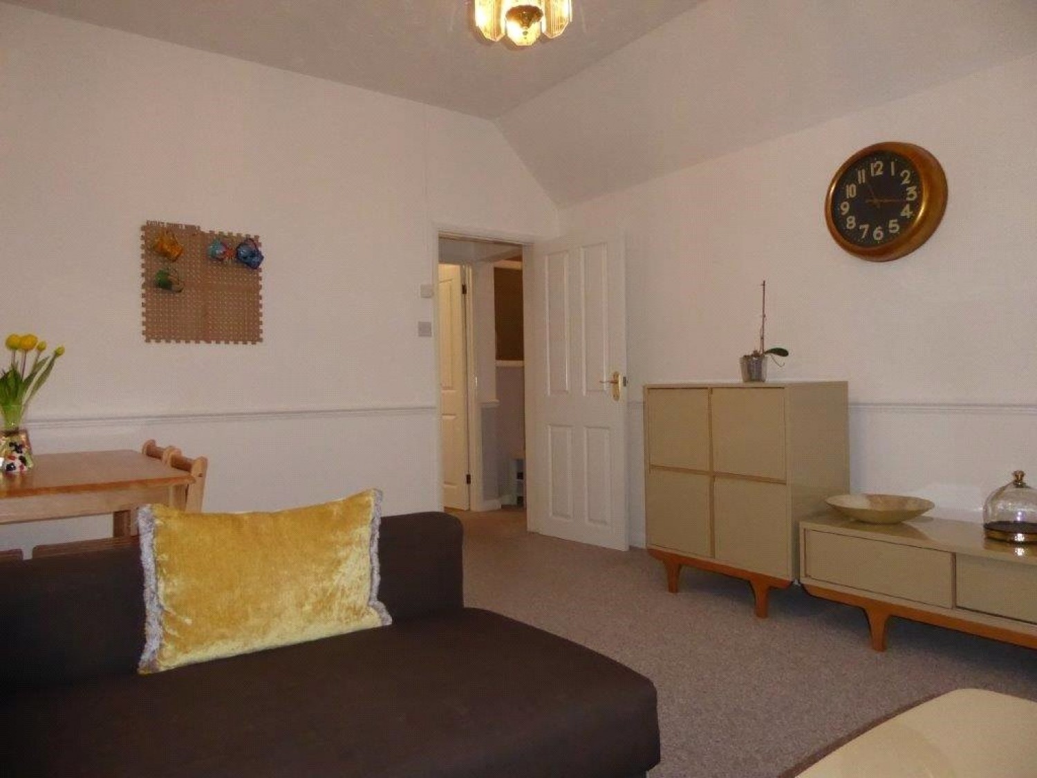 Glanmor Crescent, Beechwood