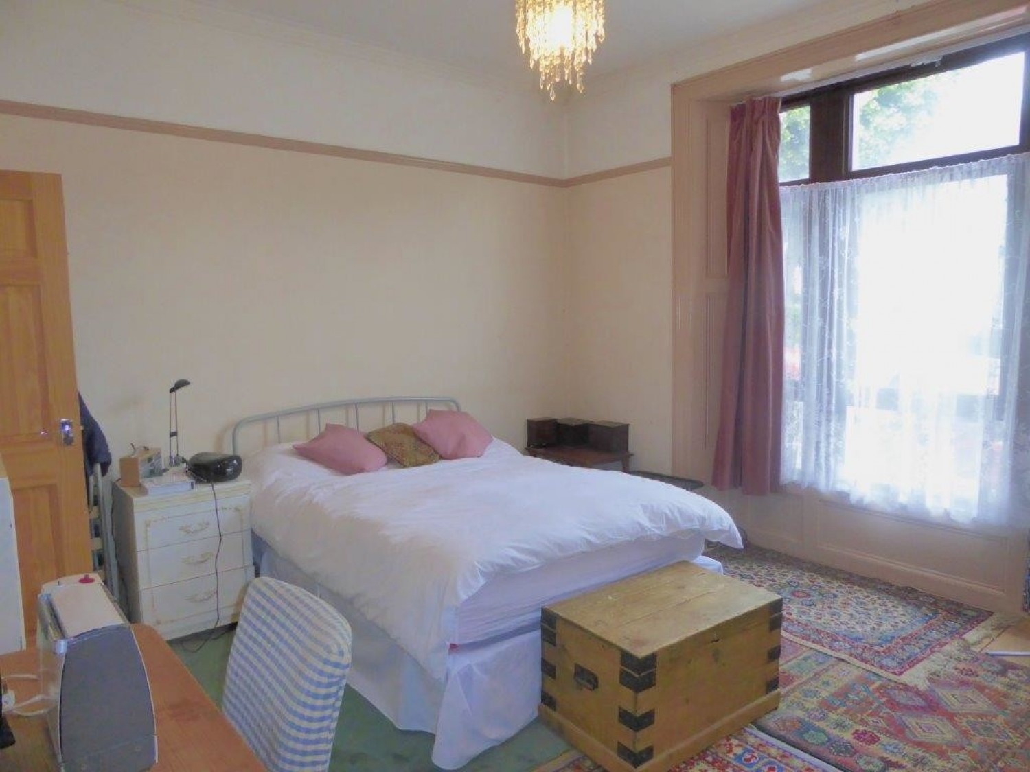 Clytha Square, Newport