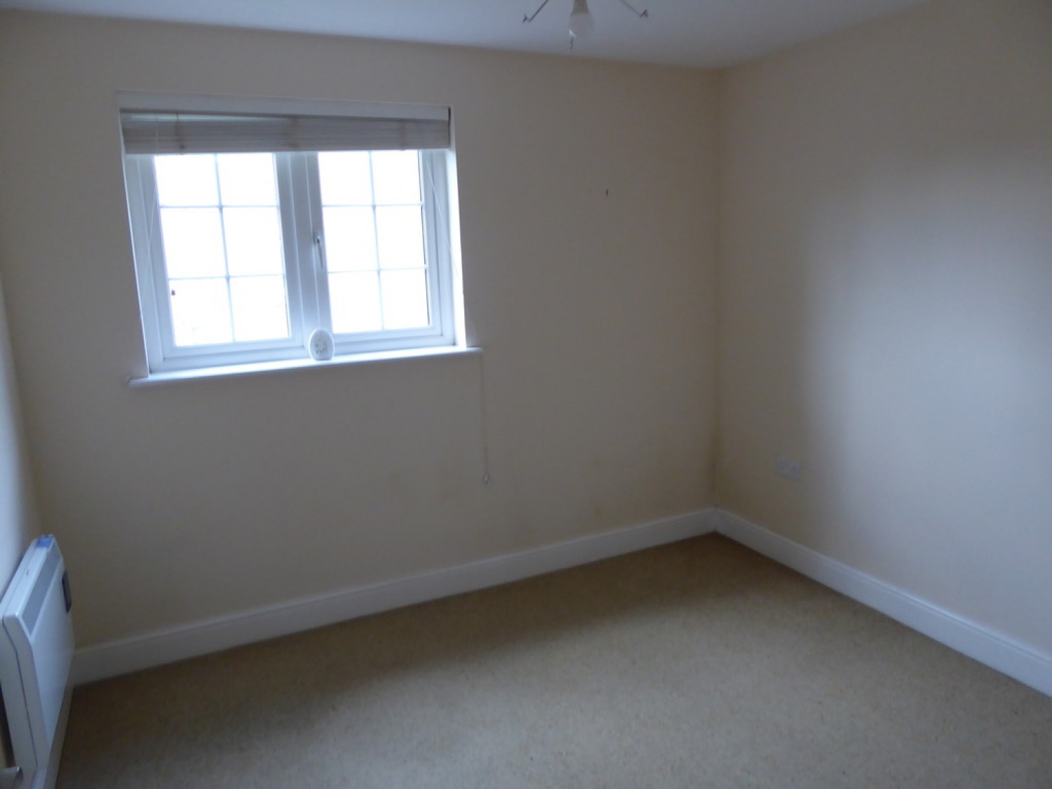 2 bedroom Flat for Sale Westfield Gardens, Newport