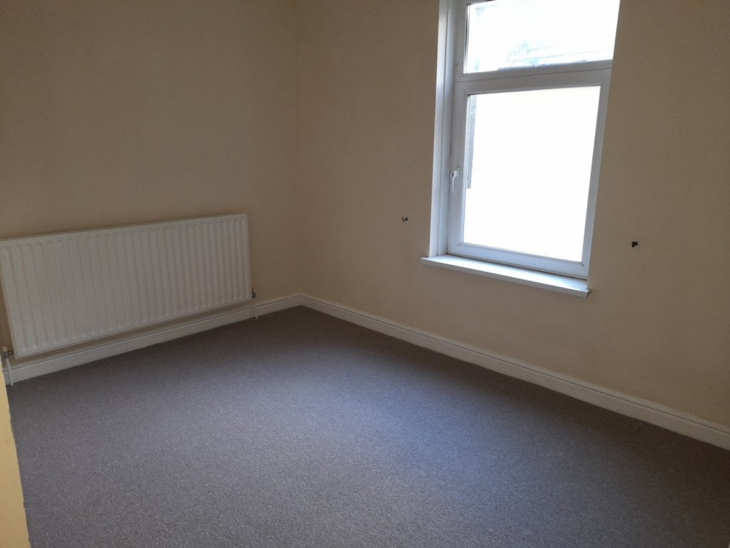 1 bedroom Flat for Letting Newport
