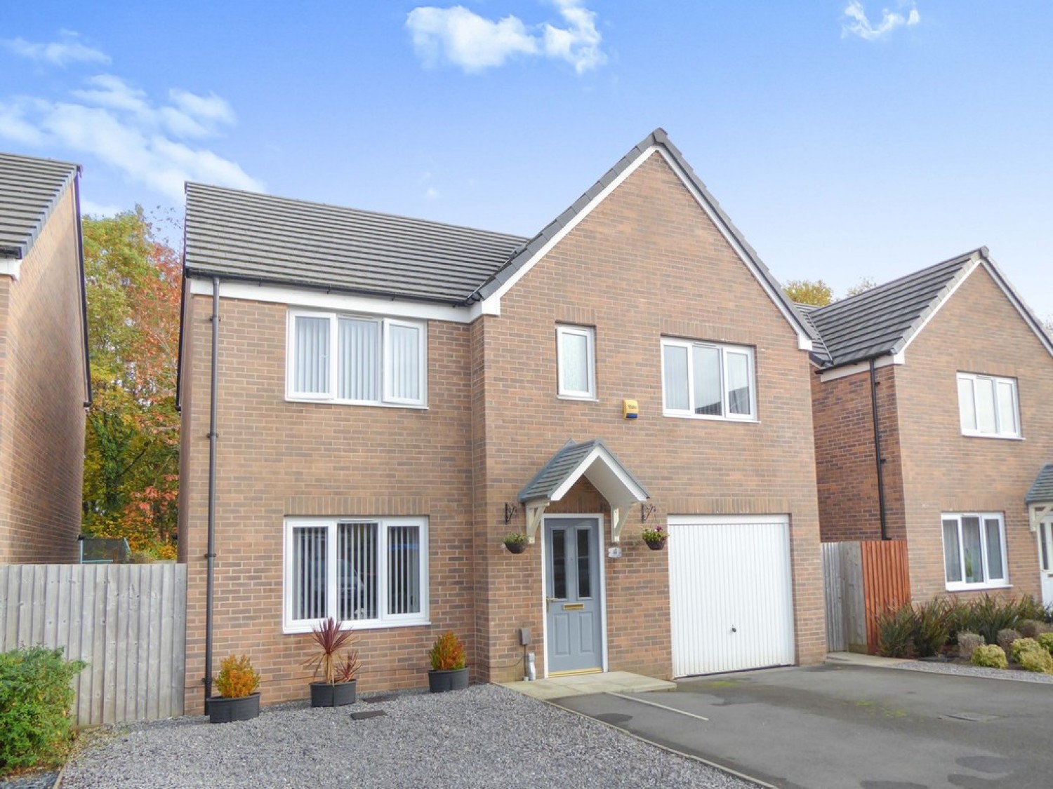 5 bedroom House for Sale Cedar Gardens, Newport