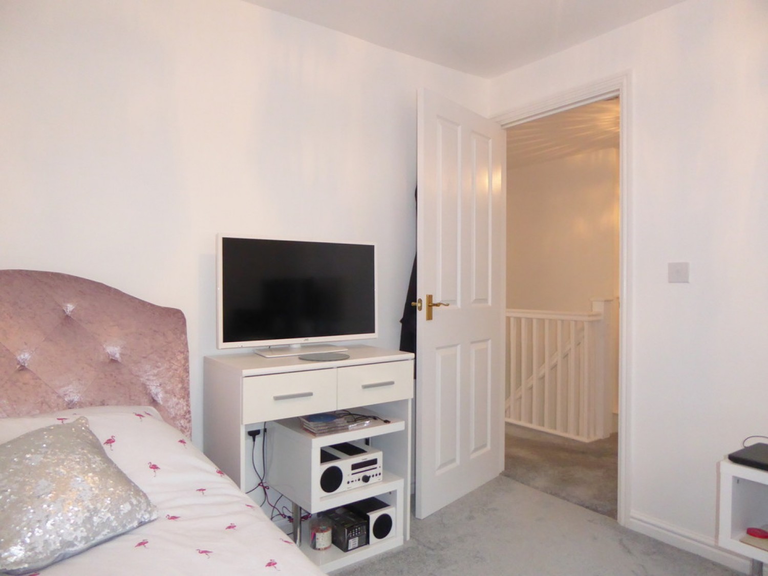 5 bedroom House for Sale Cedar Gardens, Newport