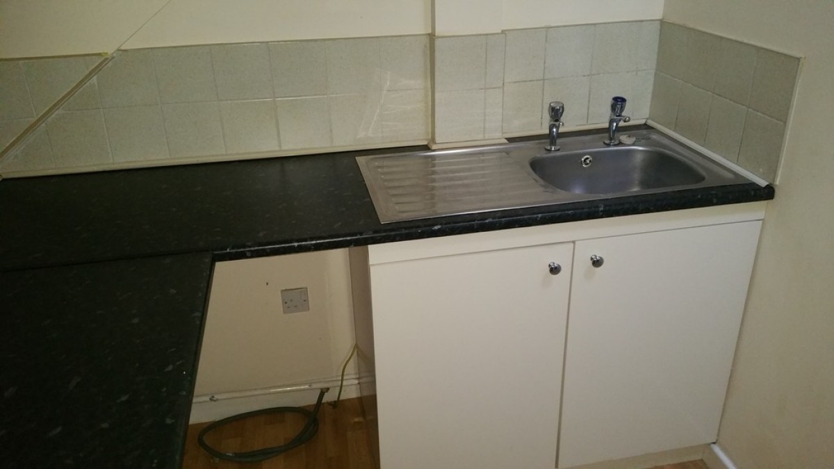 Flat 6, 12 Church St