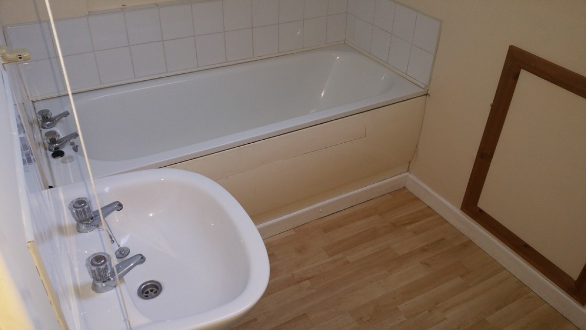 Flat 6, 12 Church St