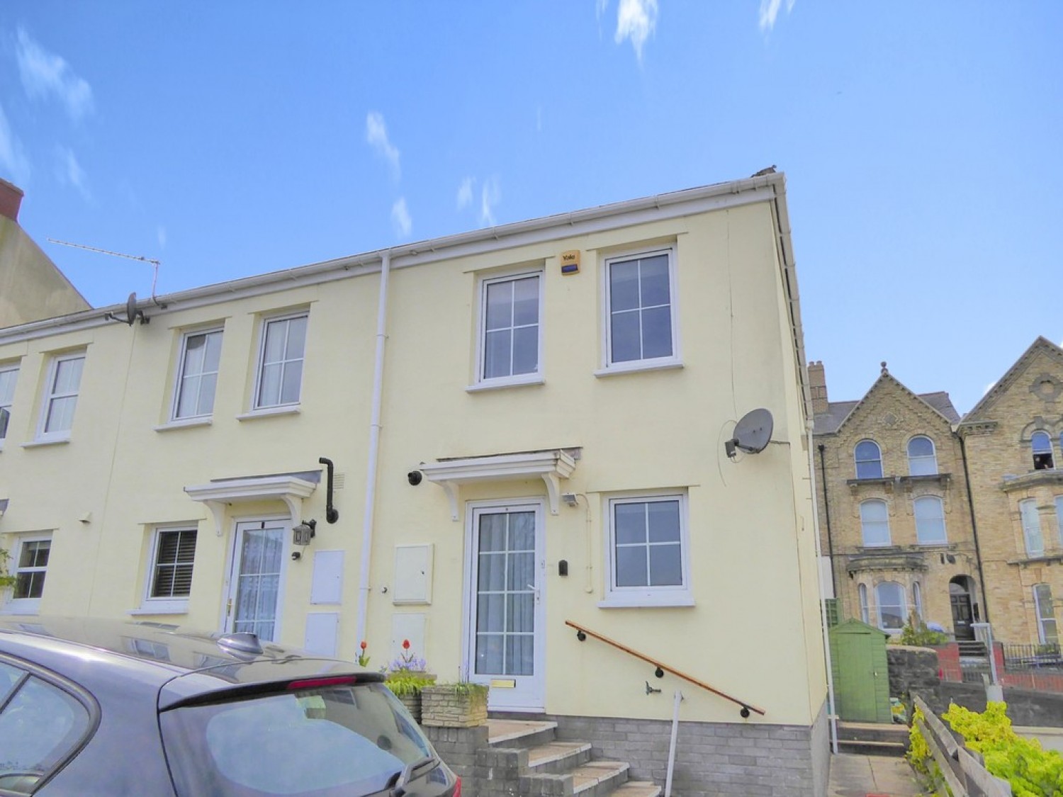 2 bedroom House for Letting Victoria Close, Newport, Newport