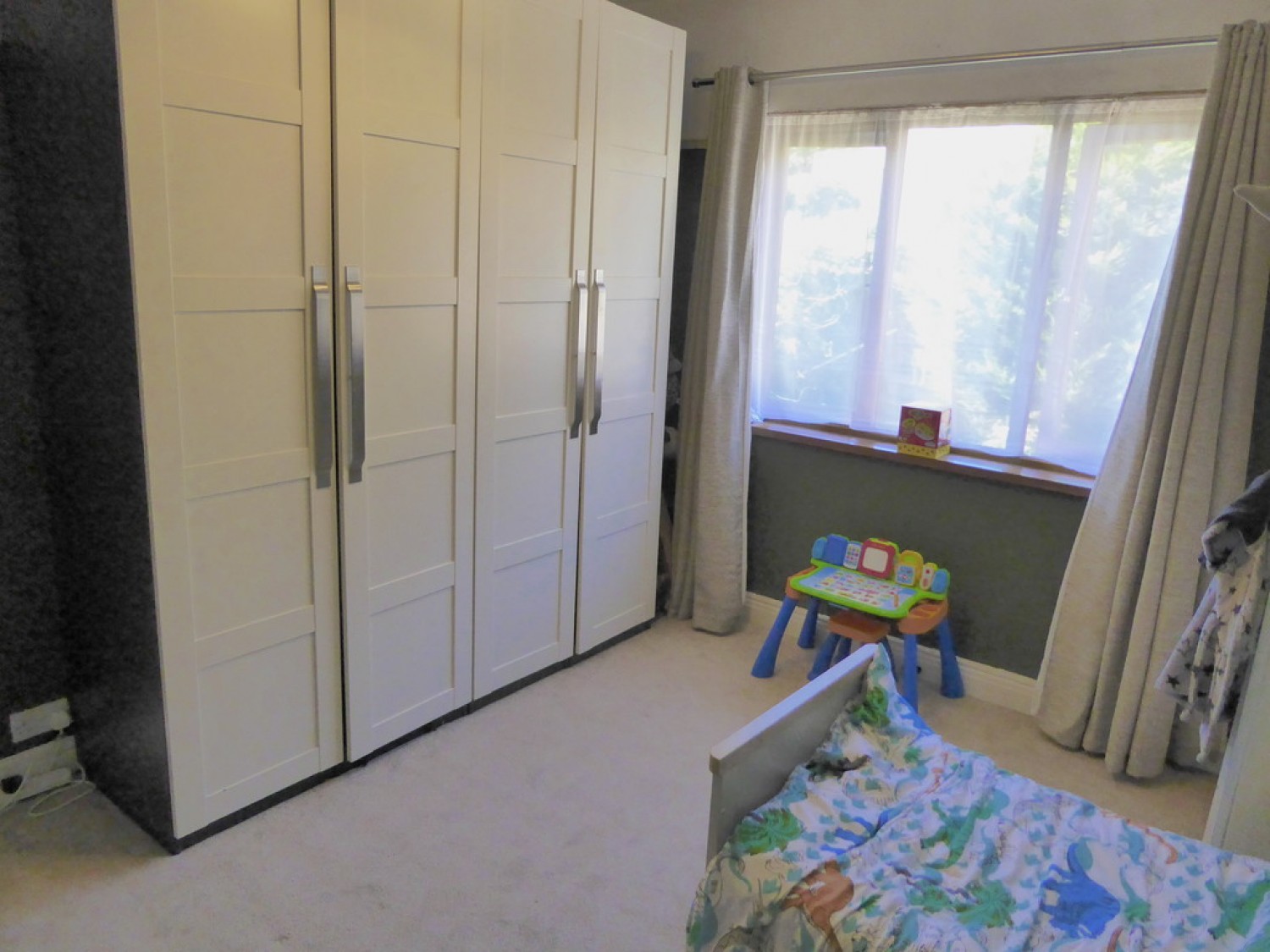 3 bedroom House for Sale Tennyson Road, Beechwood