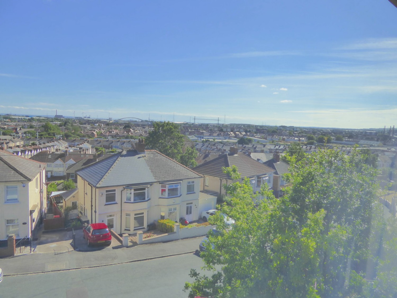 3 bedroom House for Sale Tennyson Road, Beechwood