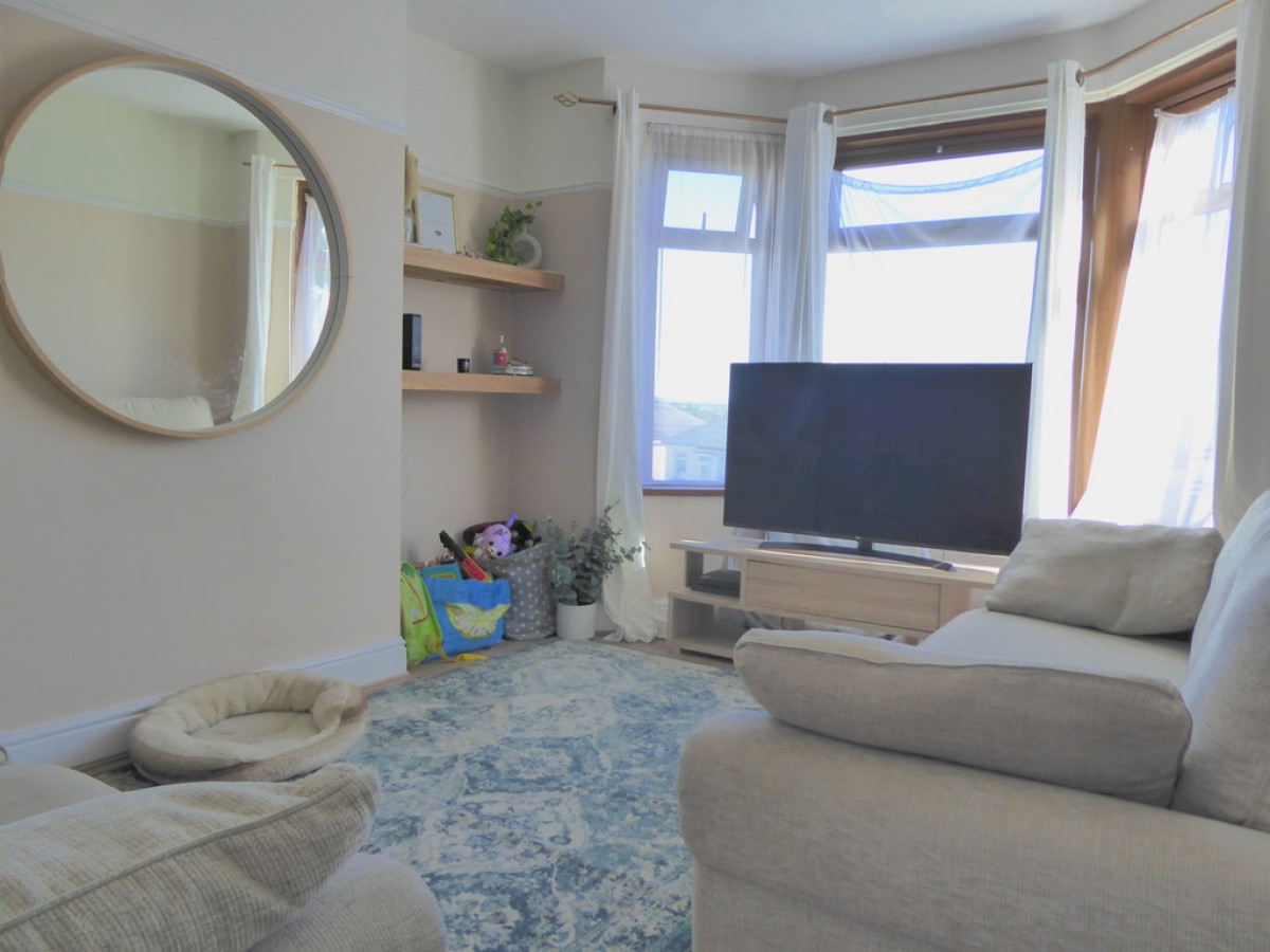 Tennyson Road, Beechwood