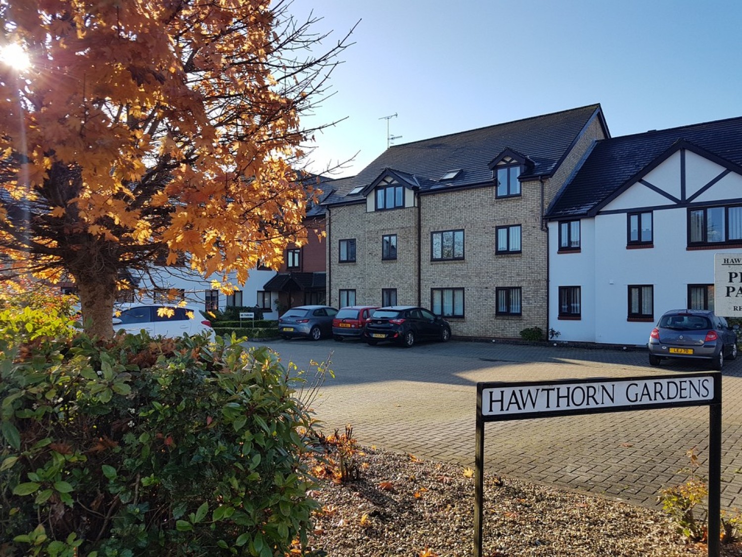 Hawthorn Gardens, Caerleon