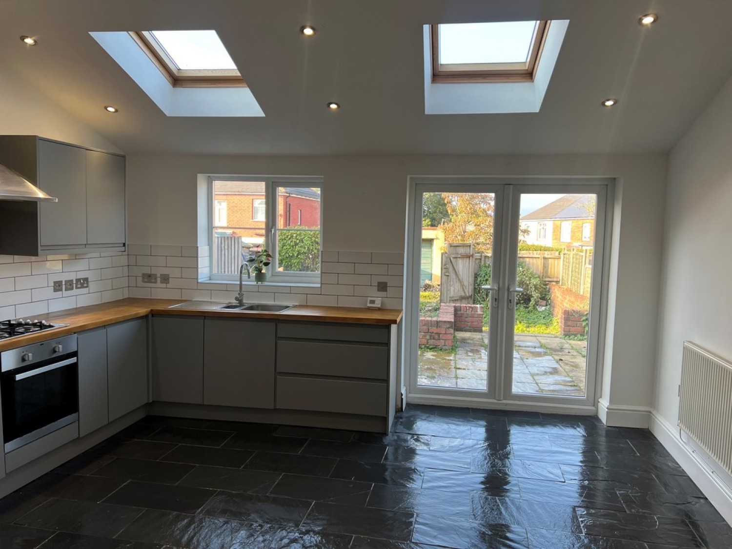 3 bedroom House for Letting Christchurch Road, Newport