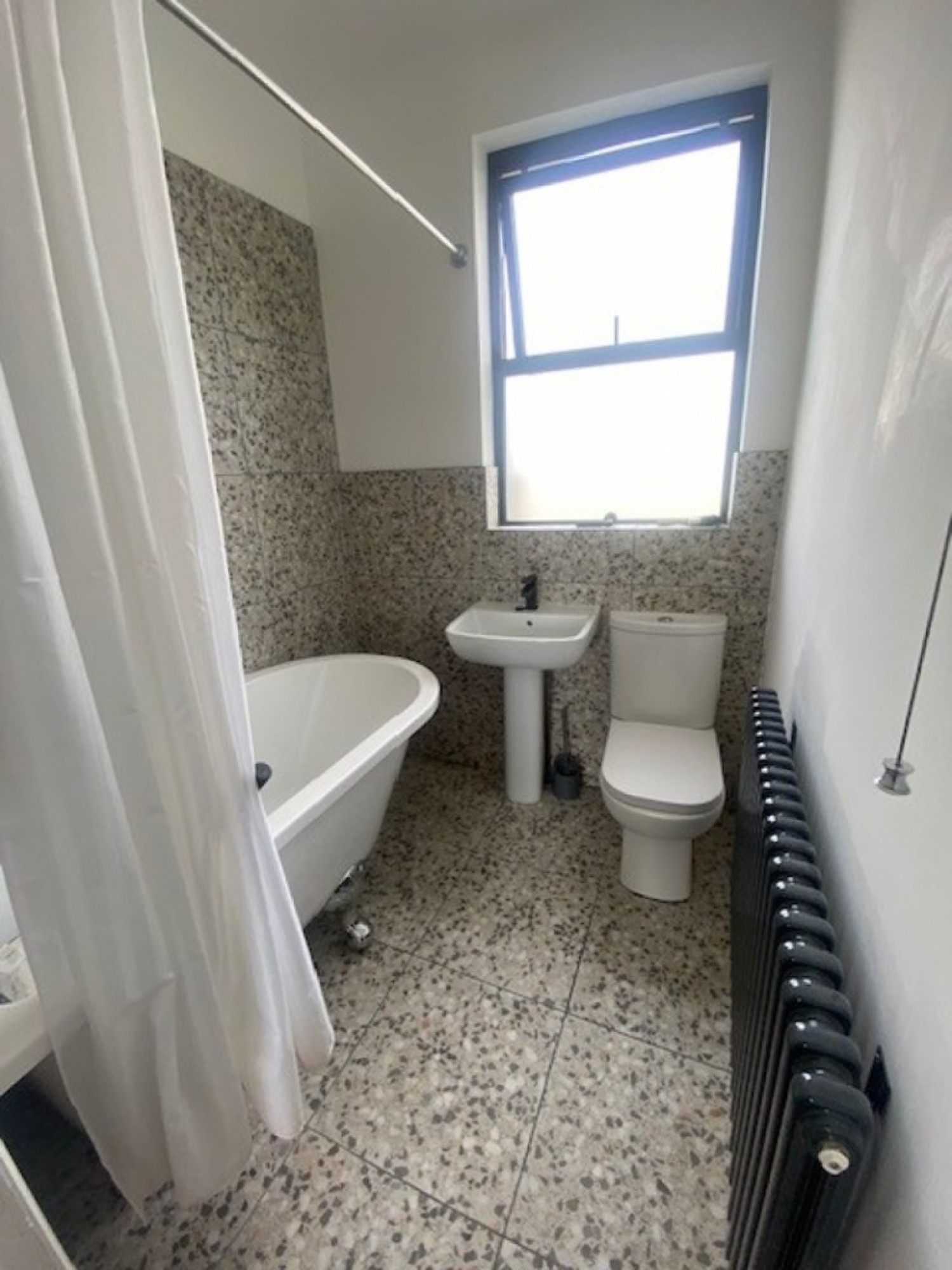 3 bedroom House for Letting Christchurch Road, Newport