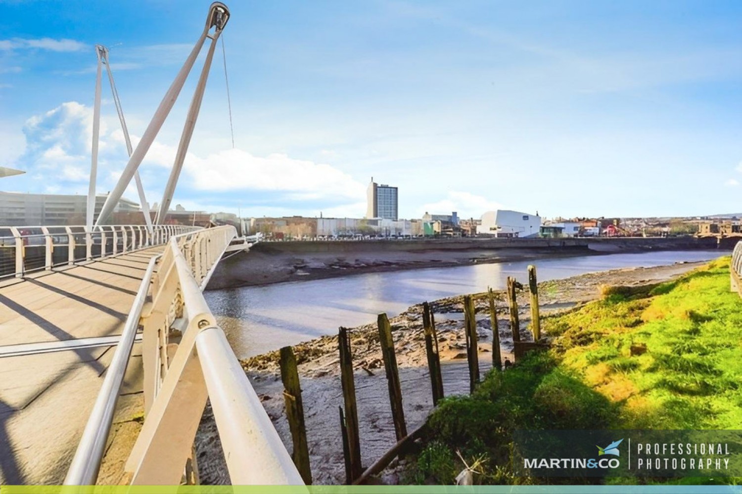 2 bedroom Flat for Sale Rockwood House, Millenium Walk