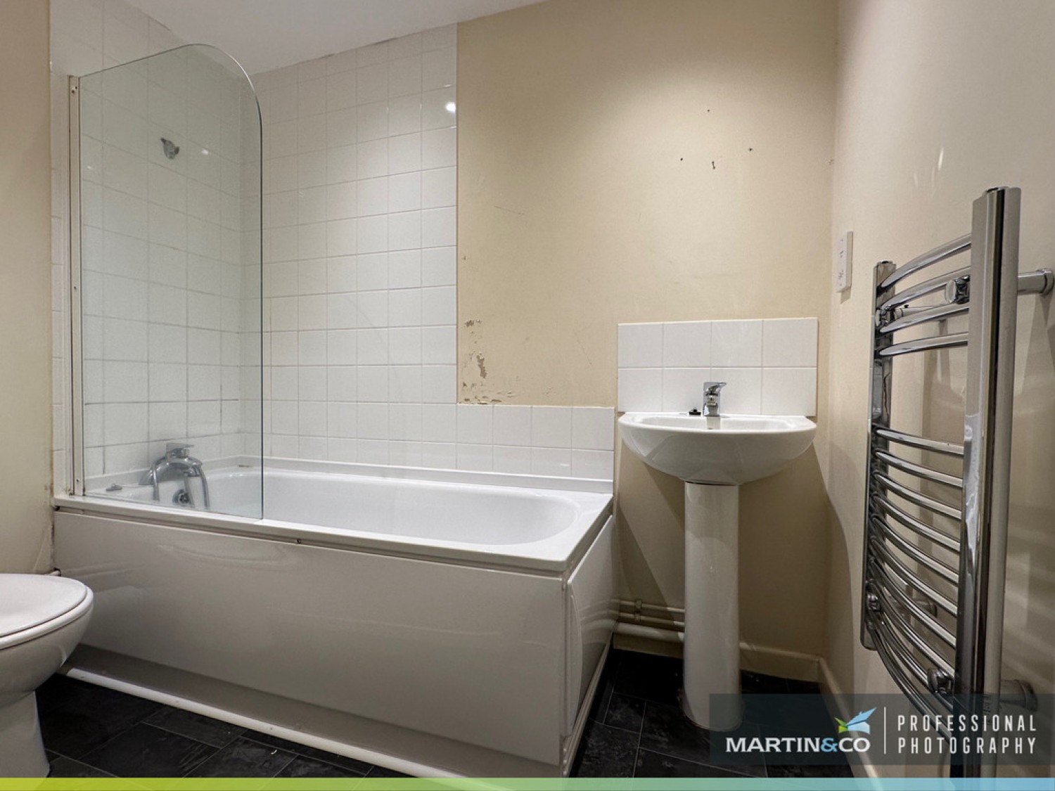 2 bedroom Flat for Sale Rivendell Court, Corporation Road