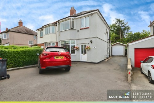 Glasllwch Crescent, Newport